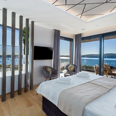 Villa Vie *